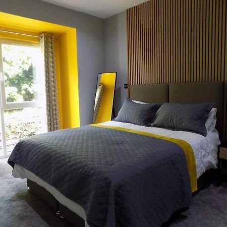 2 Bedroom Luxury City Centre Apt ลินคอล์น ภายนอก รูปภาพ